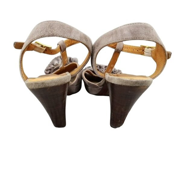 Chie Mihara Shoes Womens EU 40 US 9 Taupe Brown Suede T Strap Open Toe Heels - Picture 4 of 8
